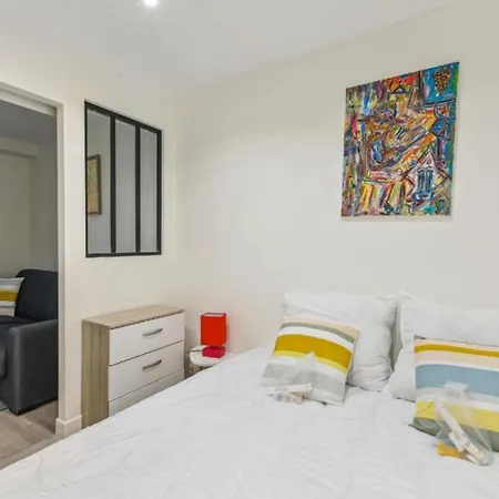Apartment 309-suite Sedaine
